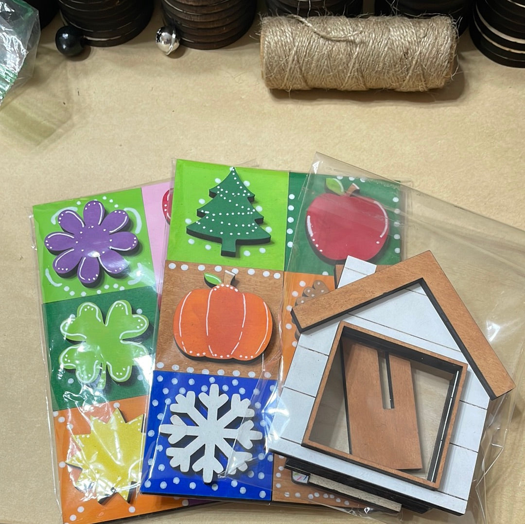 Mini Interchangeable House