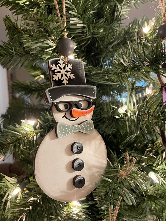 Retro Snowman or Snowlady