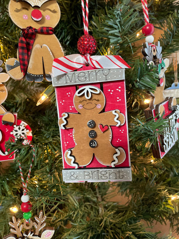 Merry & Bright Gingerbread Pallet Ornament