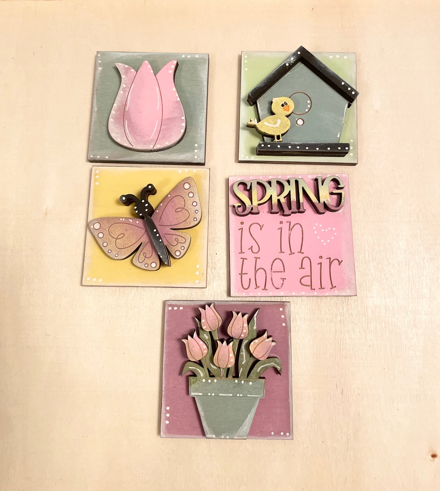 Interchangeable MINI Ladder- SPRING THEME