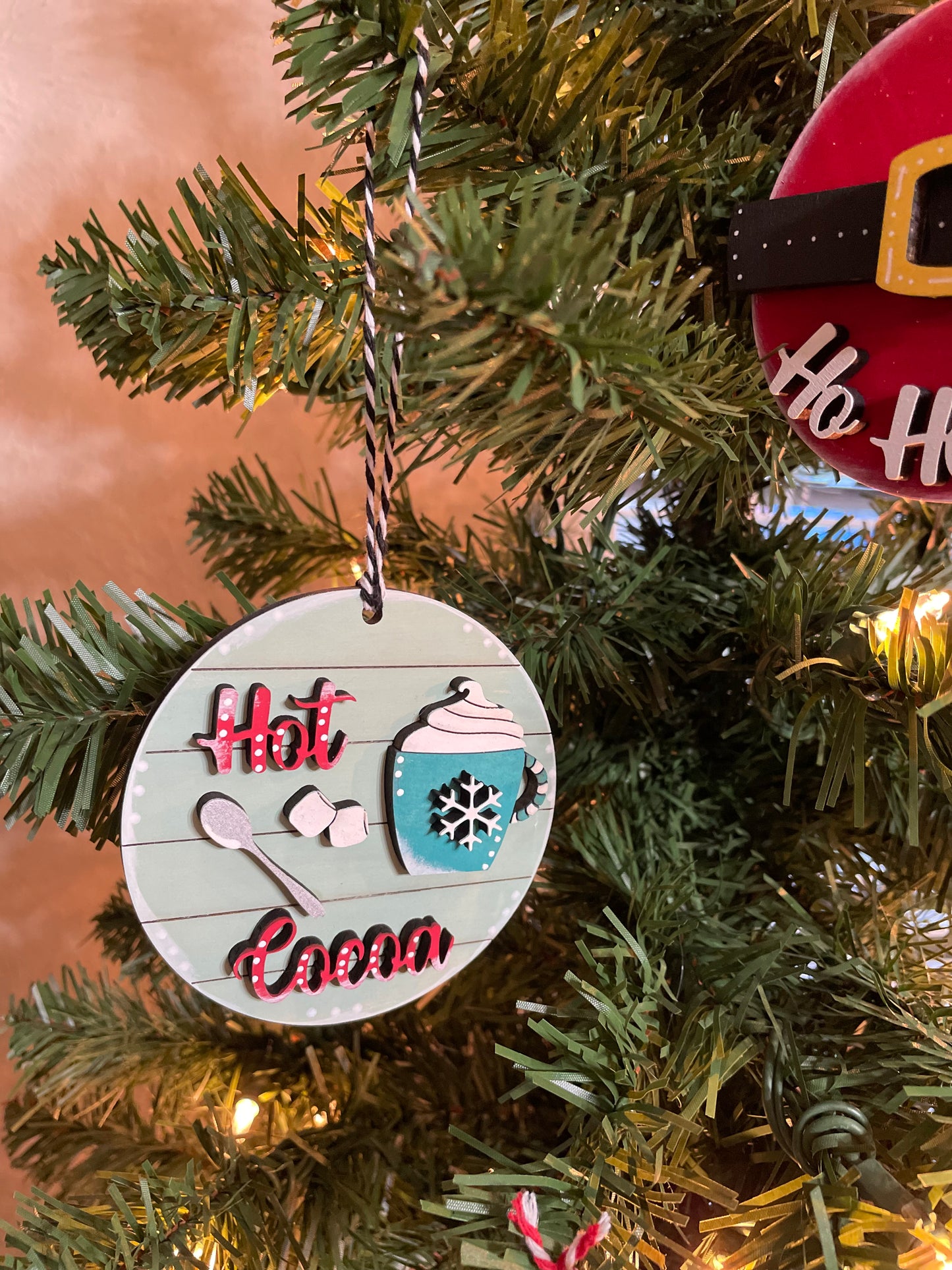 Hot Cocoa Shiplap Ornament