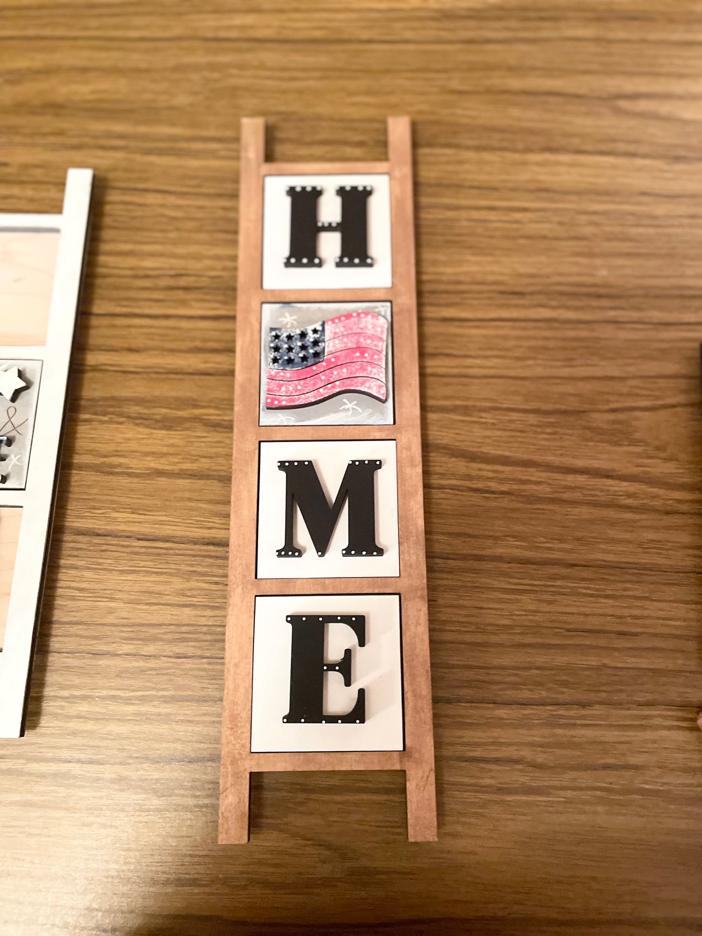 Interchangeable MINI Ladder- INDEPENDENCE DAY