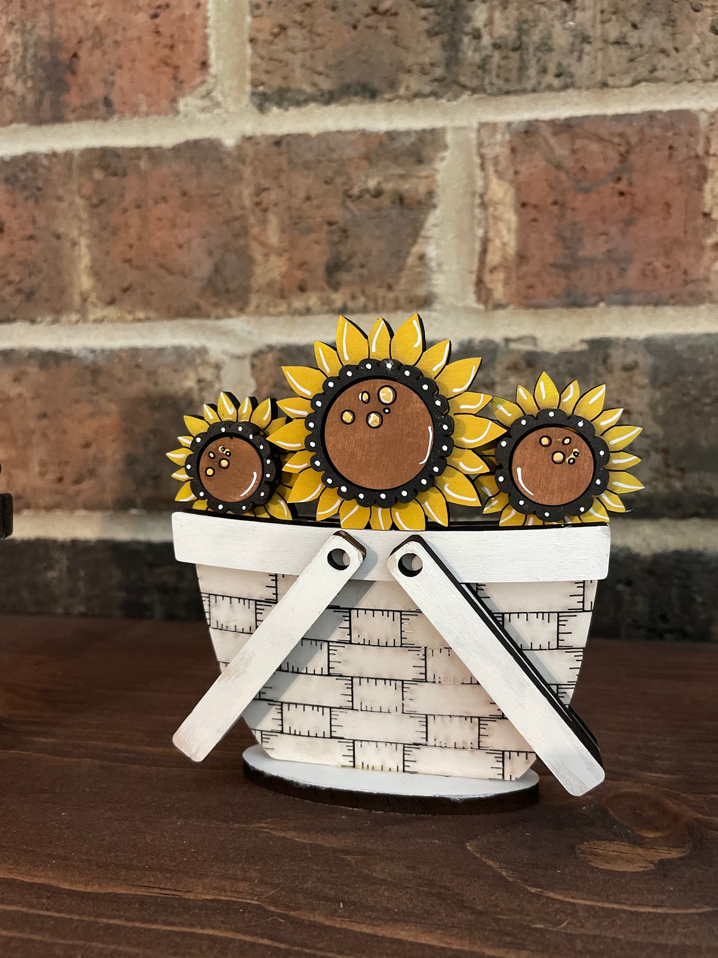 Mini Picnic Basket with one insert
