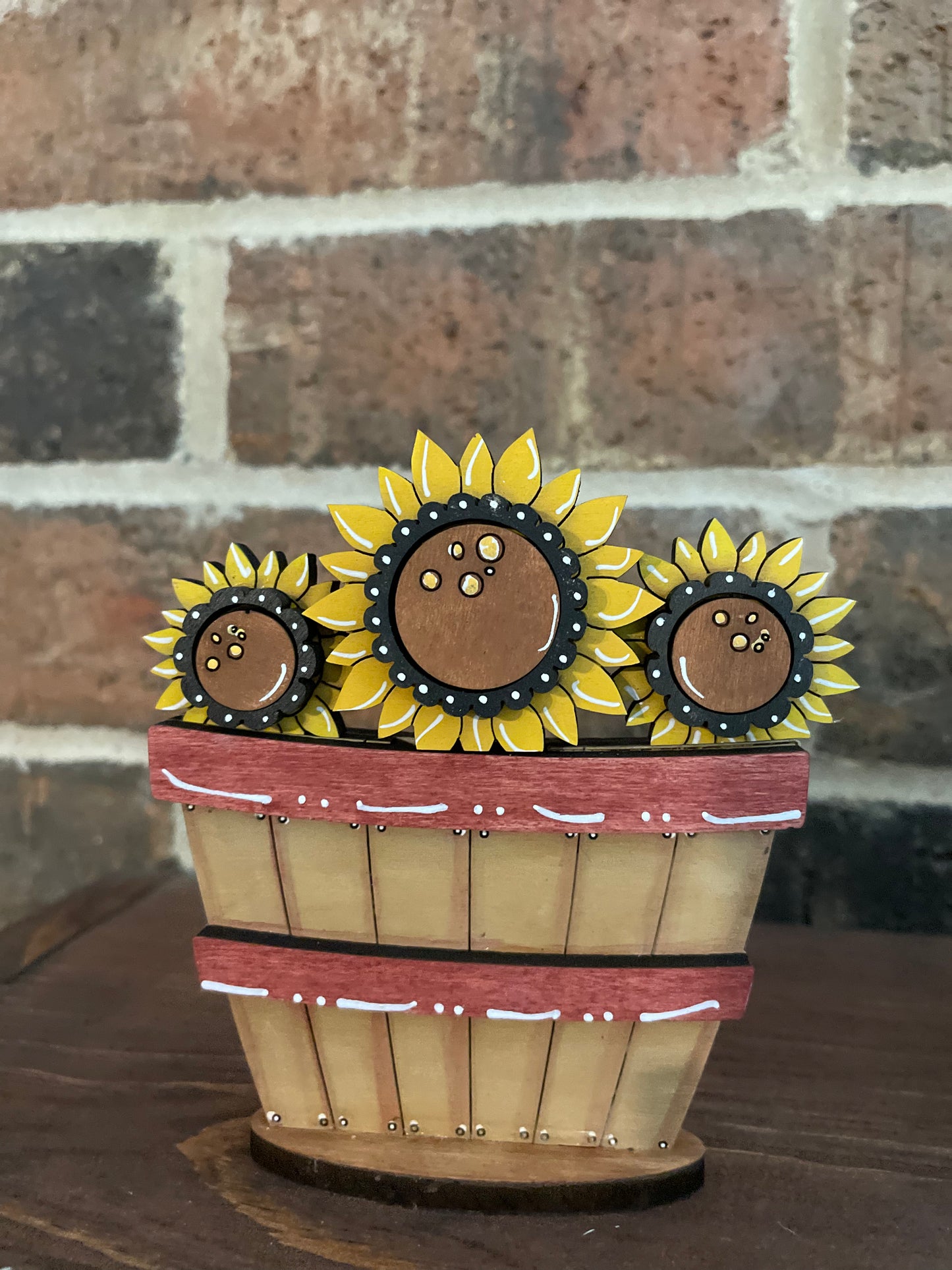 Mini Apple Basket with one insert