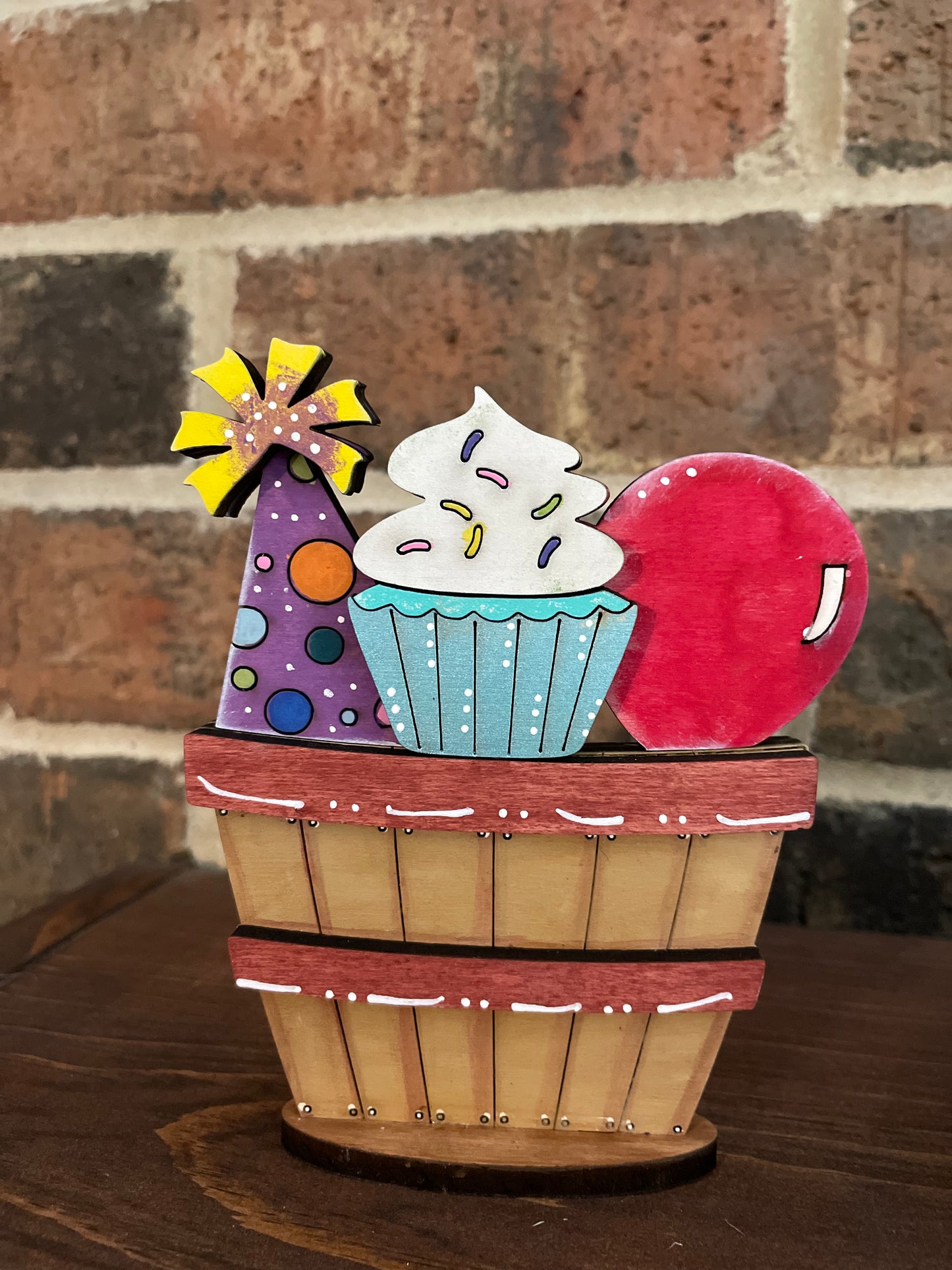 Mini Apple Basket with one insert