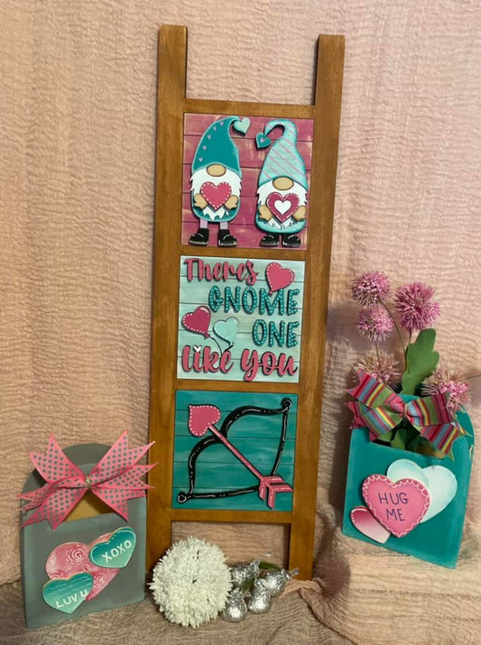 Interchangeable Leaning Ladder- Gnome Love