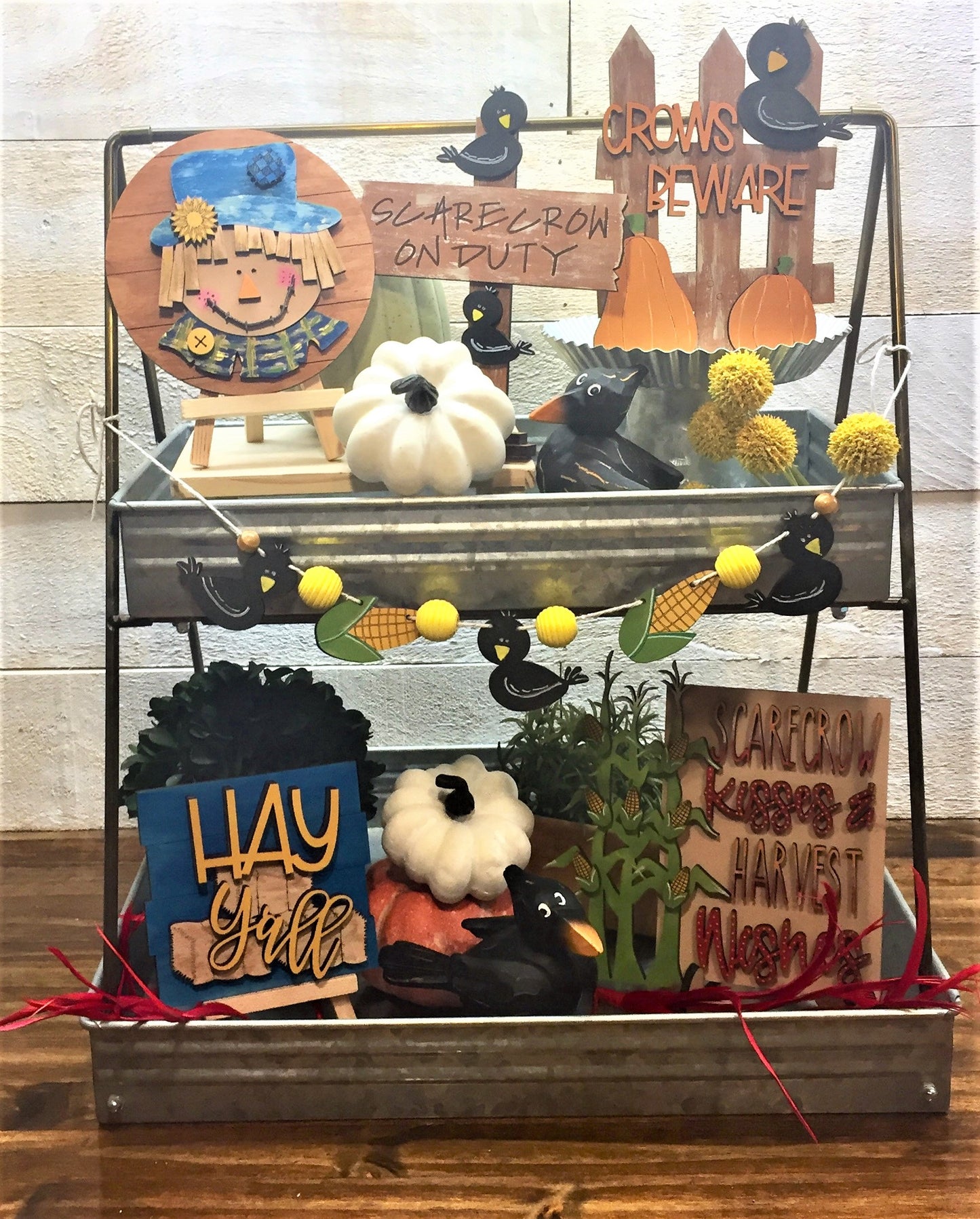 Tiered Tray Set Scarecrow