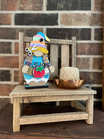 Gnome- Standing Quilting/Sewing