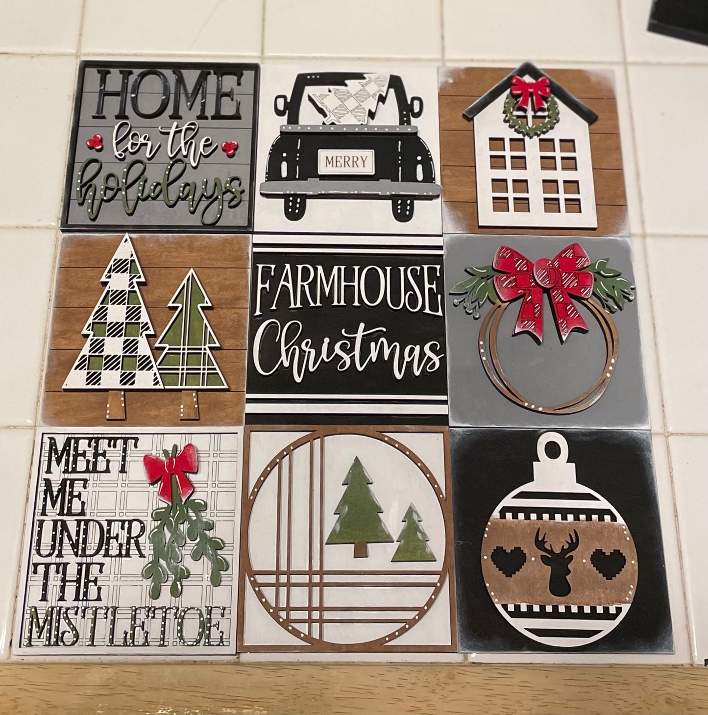 Interchangeable Leaning Ladder- Farmhouse Christmas