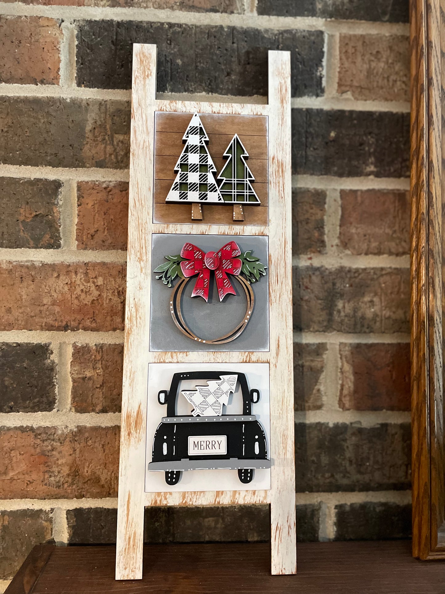 Interchangeable Leaning Ladder- Farmhouse Christmas