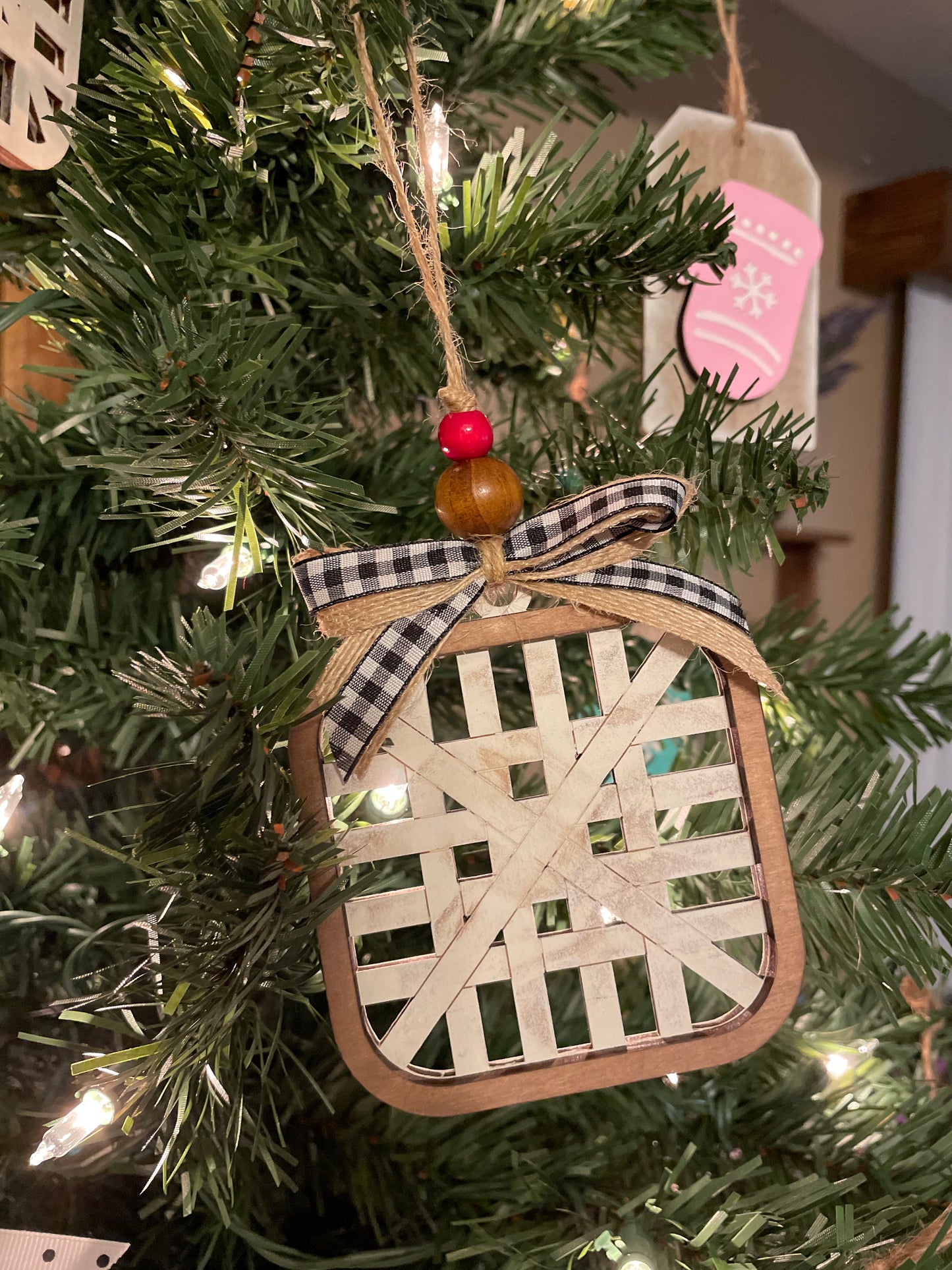 Tobacco Baskets
