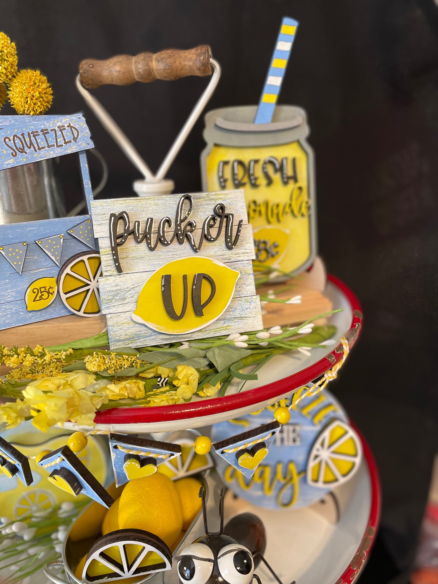 Tiered tray set- Lemonade Stand