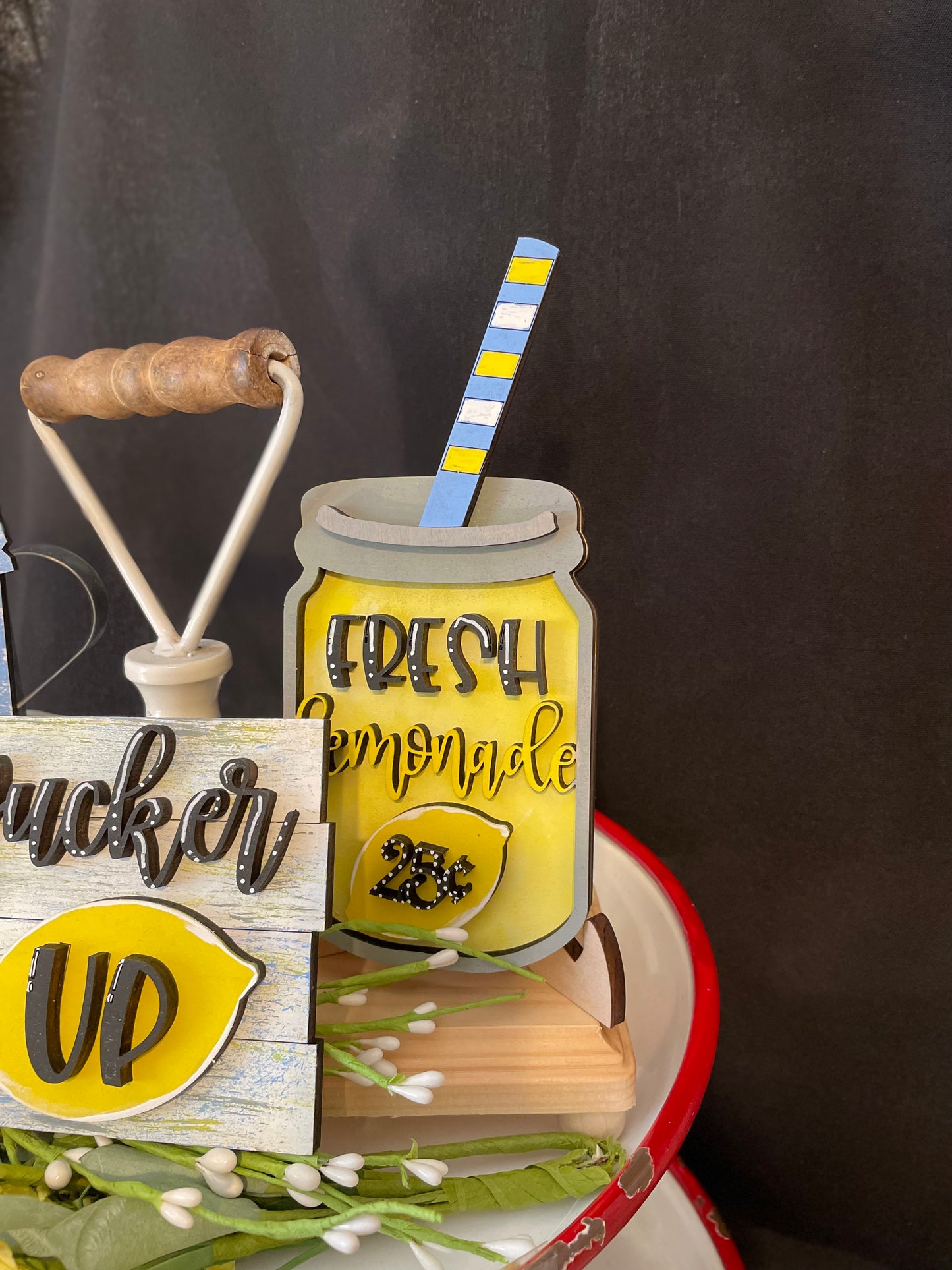 Tiered tray set- Lemonade Stand