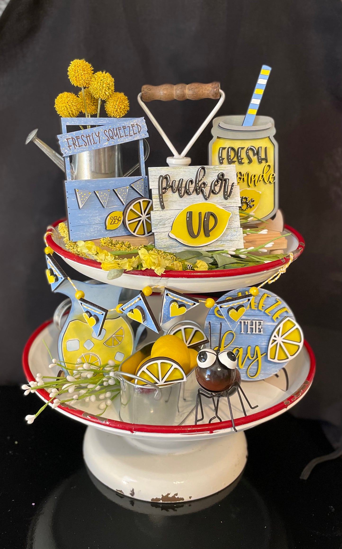 Tiered tray set- Lemonade Stand
